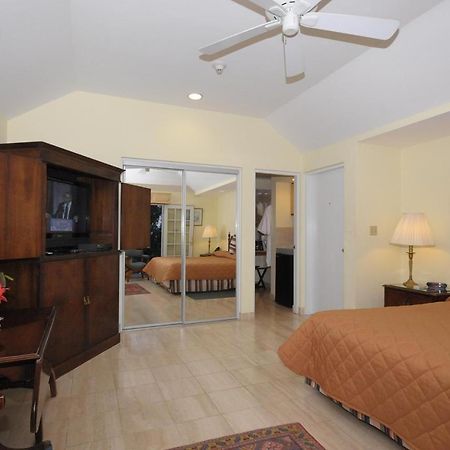 Fourways Inn Mount Pleasant Ngoại thất bức ảnh